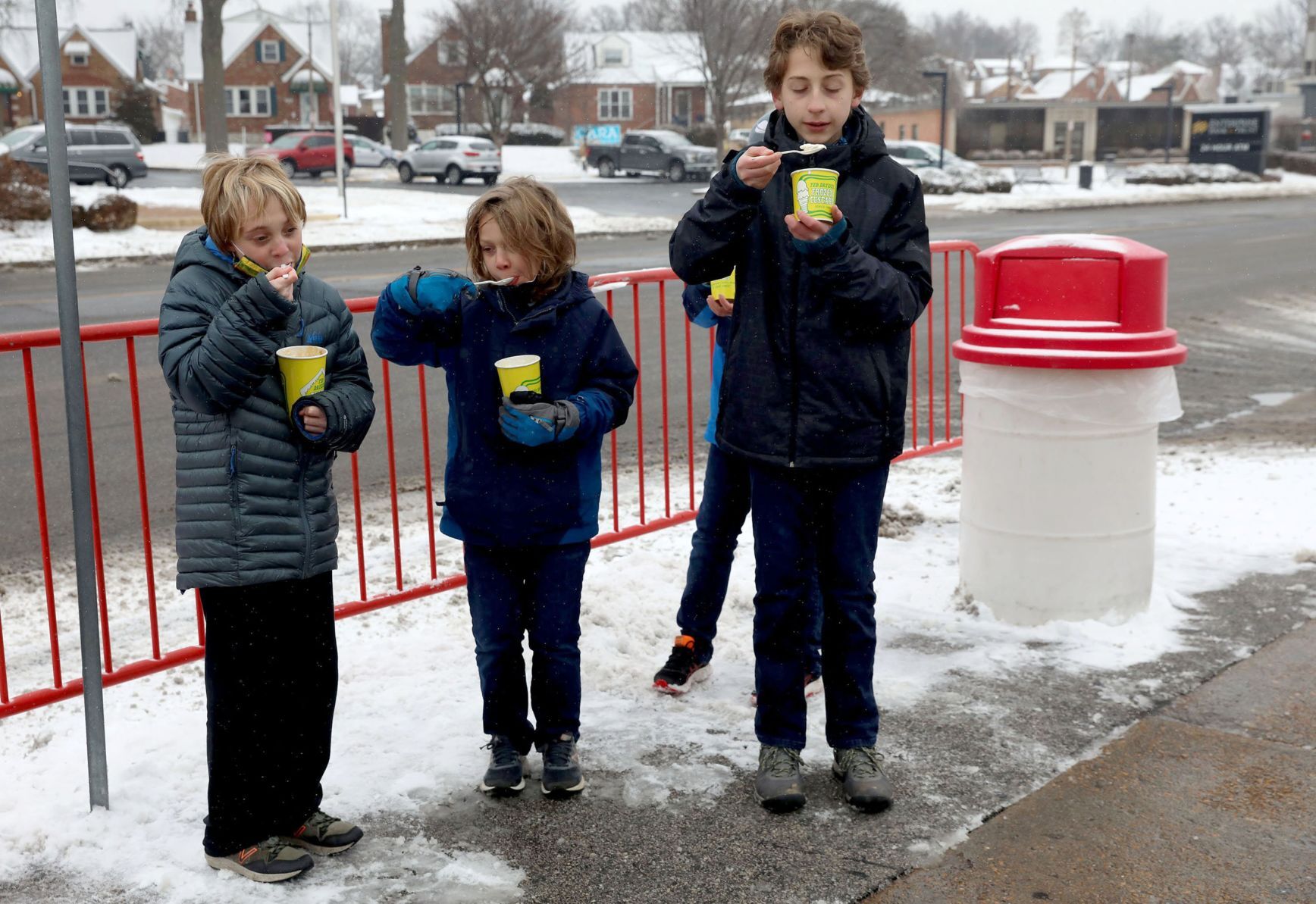 It's never too cold for Ted Drewes